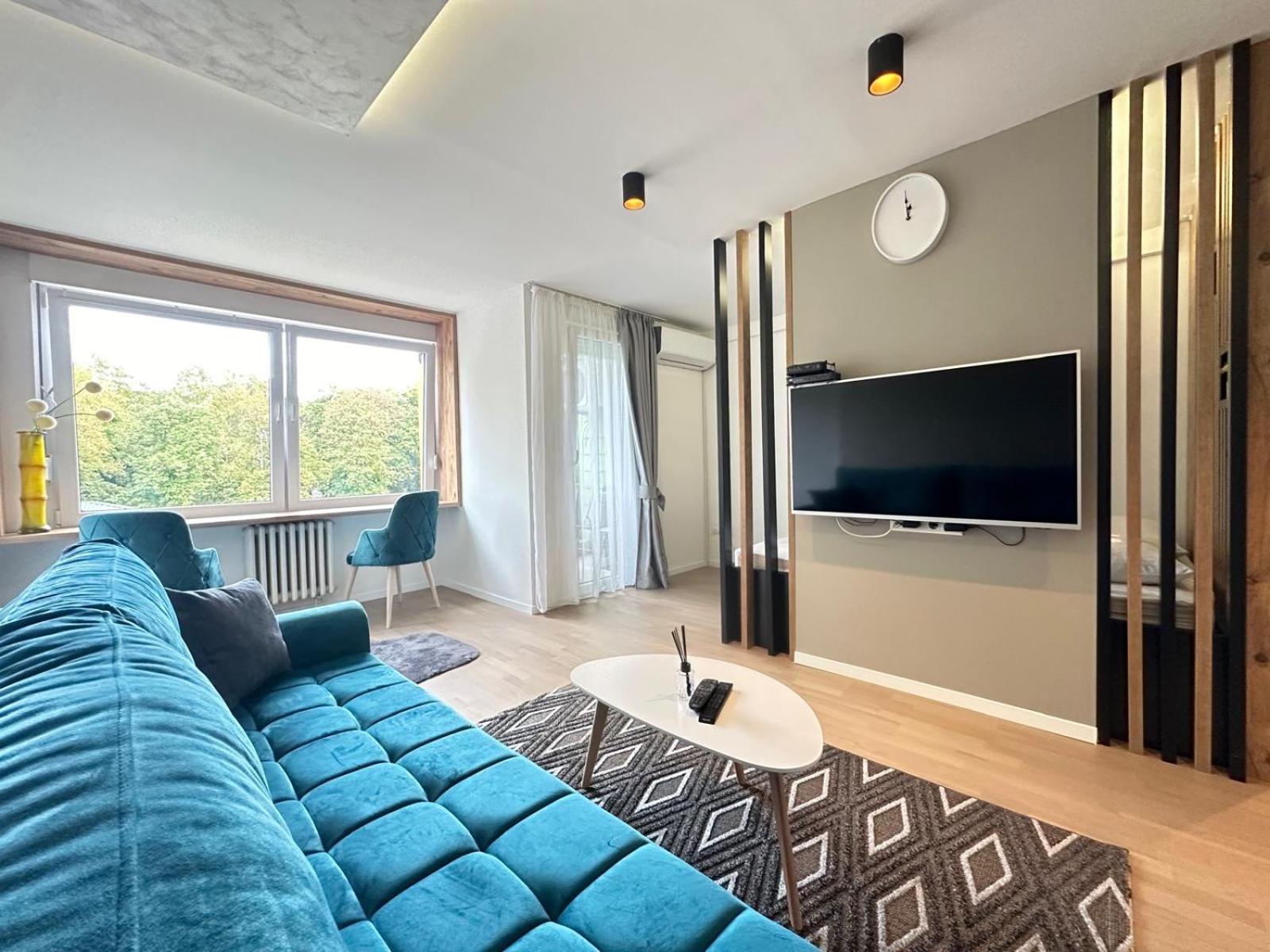 Franca-Free Parking Apartment ซาราเยโว ภายนอก รูปภาพ